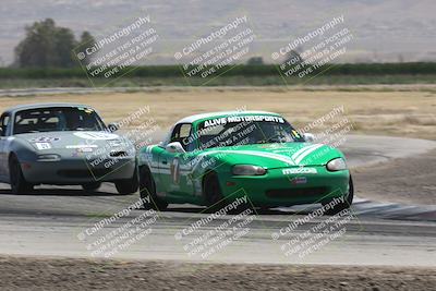 media/Jun-01-2024-CalClub SCCA (Sat) [[0aa0dc4a91]]/Group 3/Race/